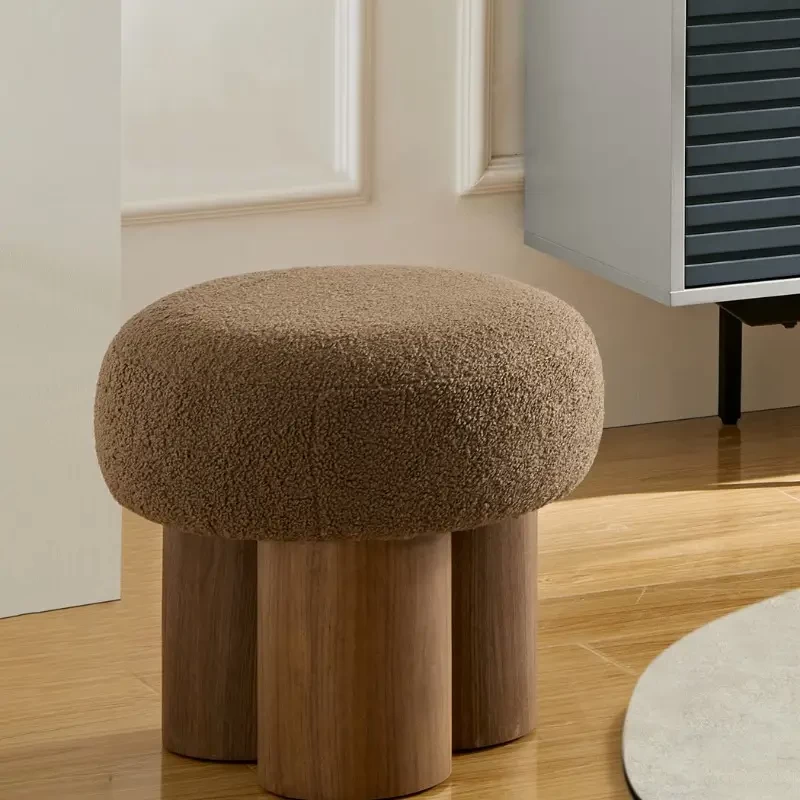 https://zenobuy.com/product/faux-fur-padded-makeup-stool-safstar-faux-fur-vanity-chair-makeup-stool-furry-padded-seat-round-ottoman-white