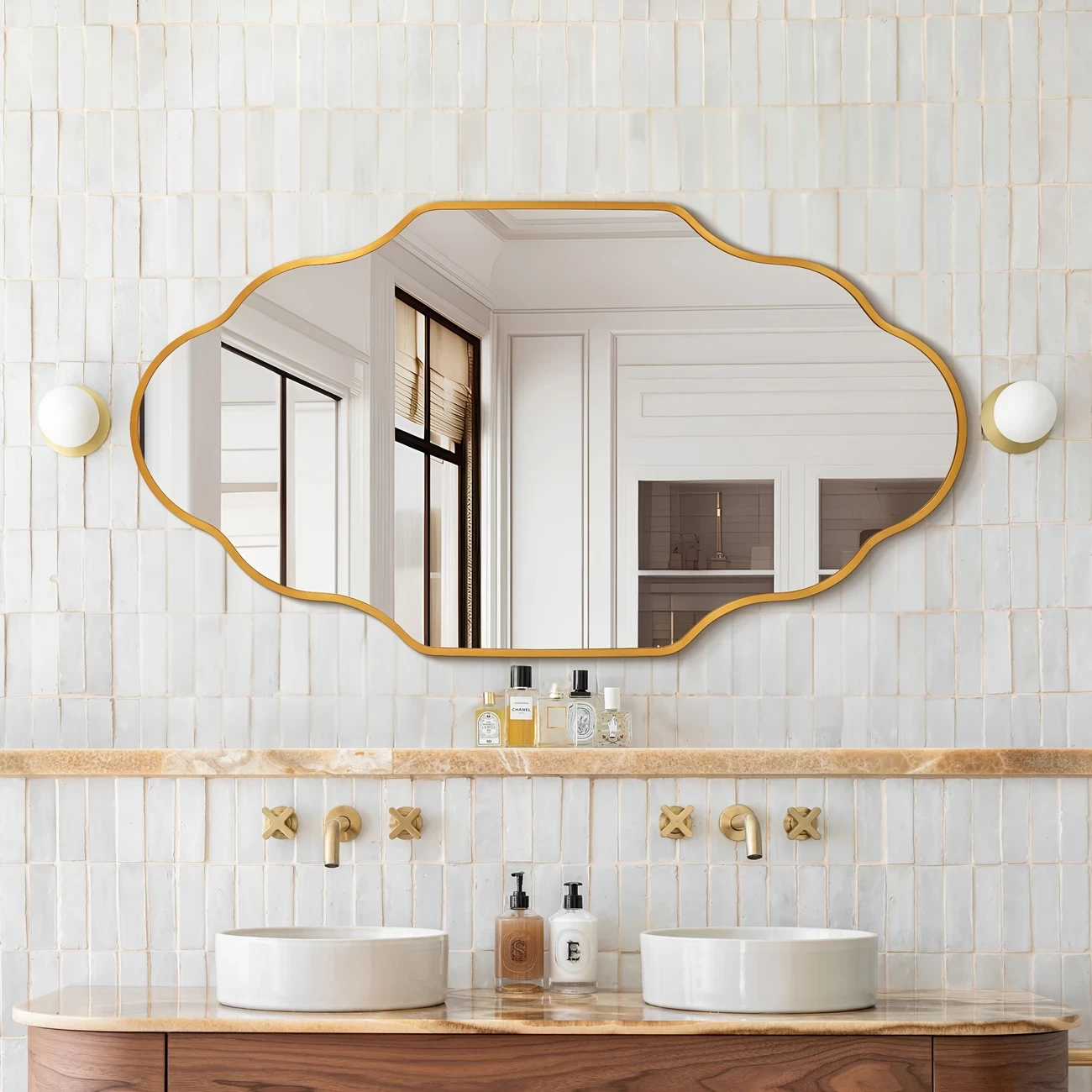 Scalloped Wall Mirror - Irregular Wavy Wall Mirror With Aviation Aluminum Alloy Frame & Shatter-Proof Glass For Living Room Bathroom Bedroom Entryway, Golden Frame