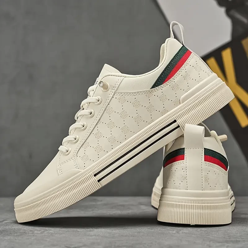 Breathable Men'S Skate Shoes, Casual Low-Top Sneakers for Men, Stylish Streetwear Footwear.